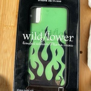 iPhone X wildflower green flames case